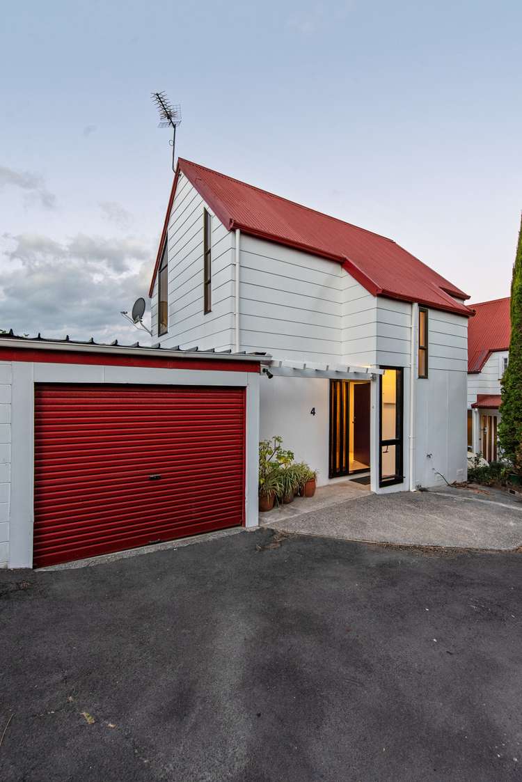 4/1 Warwick Street Morningside_25