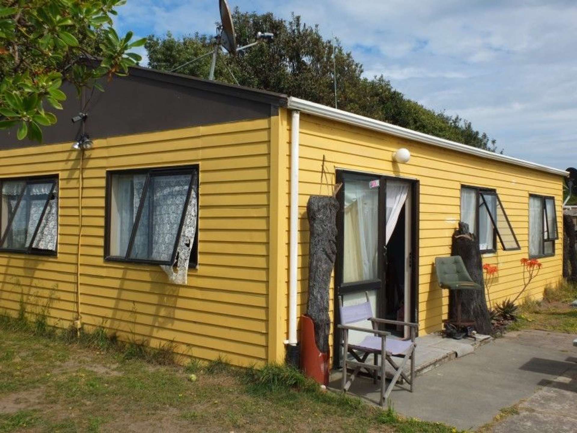 8 Te Kiri Street Himatangi Beach_0