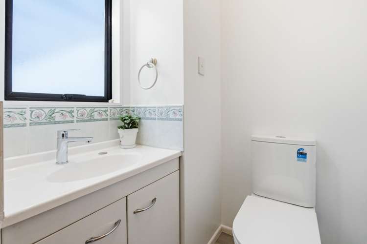 512 Glenfield Road Bayview_10