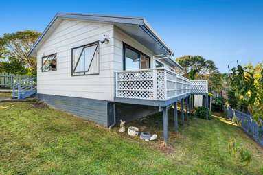 57A Wade River Road_4