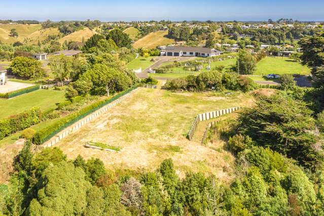 25 Shakespeare Road Bastia Hill_1