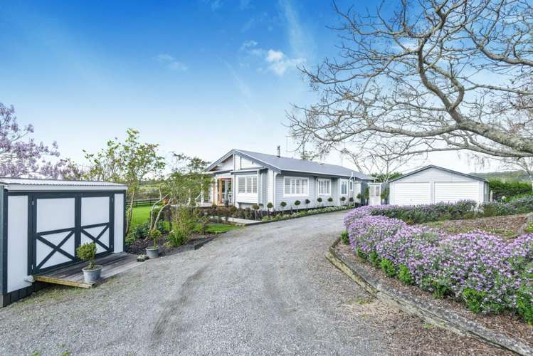 36 Henson Road Whitford_5