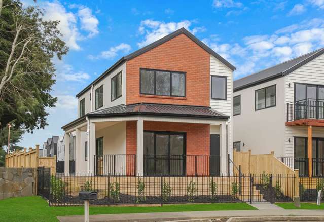 New Luxury Standalone Living with Scenic Views