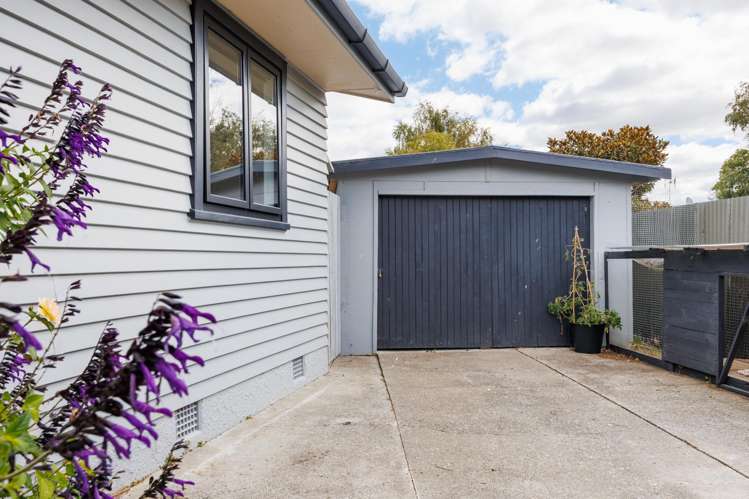 86 Derby Street Feilding_23