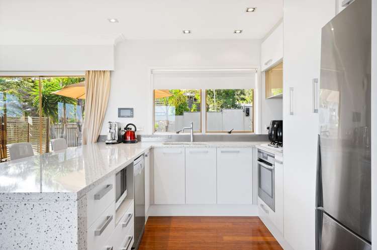 52 Chelsea View Drive Chatswood_12