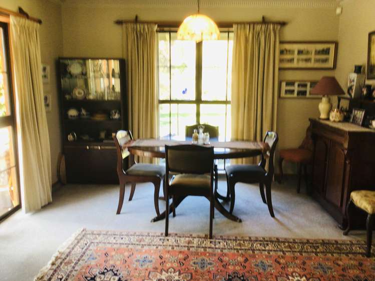 77 Beach Road East Elgin_7