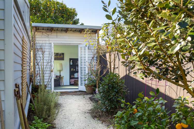 4 Benghazi Road Panmure_13