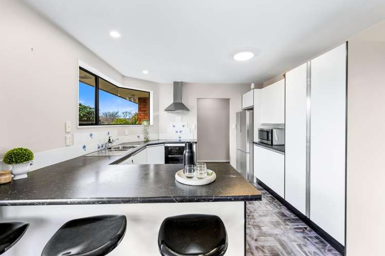 92 Roydon Drive_5