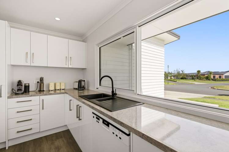 59 Montgomery Crescent Kinloch_6