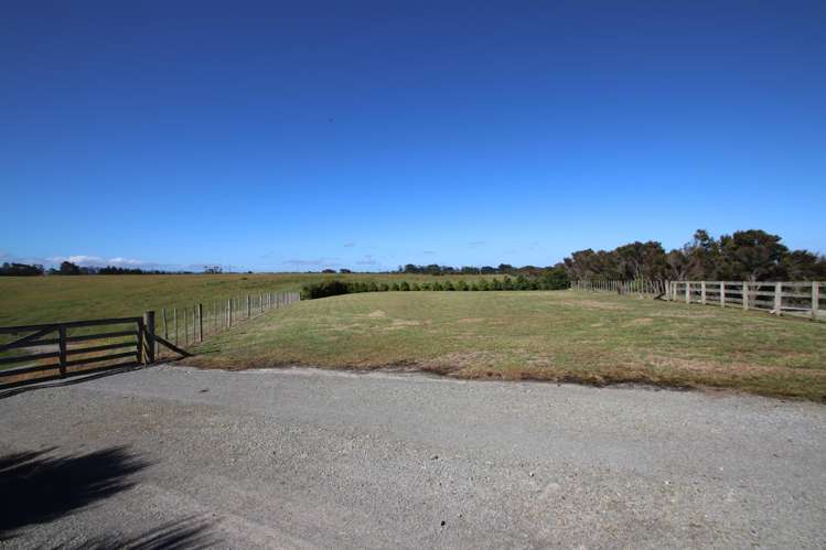 22 Ronas Place Kaingaroa_2