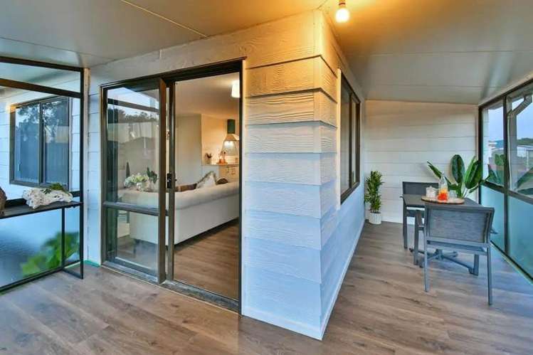 1/11 Barneys Farm Road Clendon Park_9