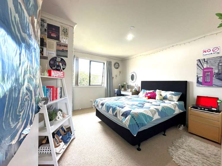 53 Sunningdale Street Wattle Downs_27