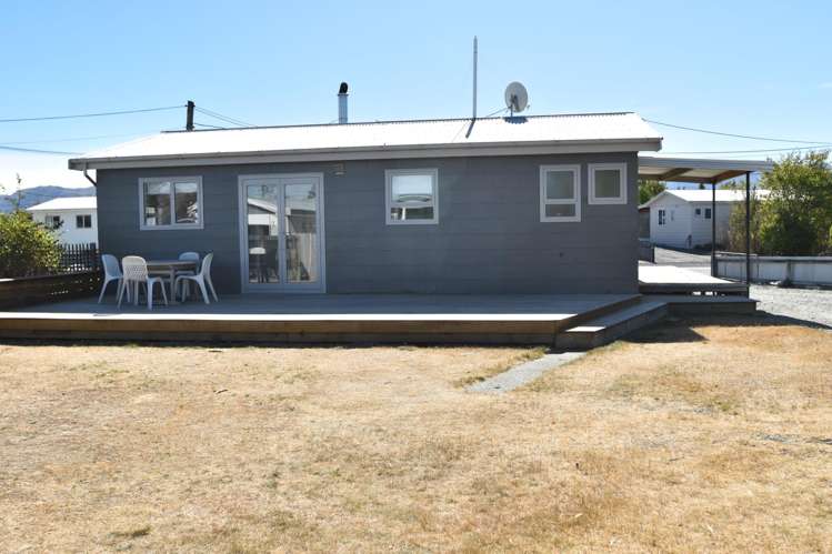 2 Hopkins Road Twizel_16