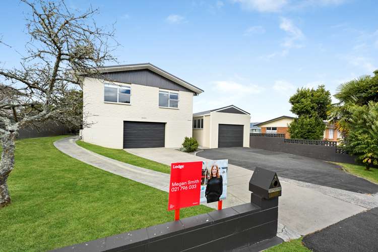 12 Resthill Crescent Glenview_2