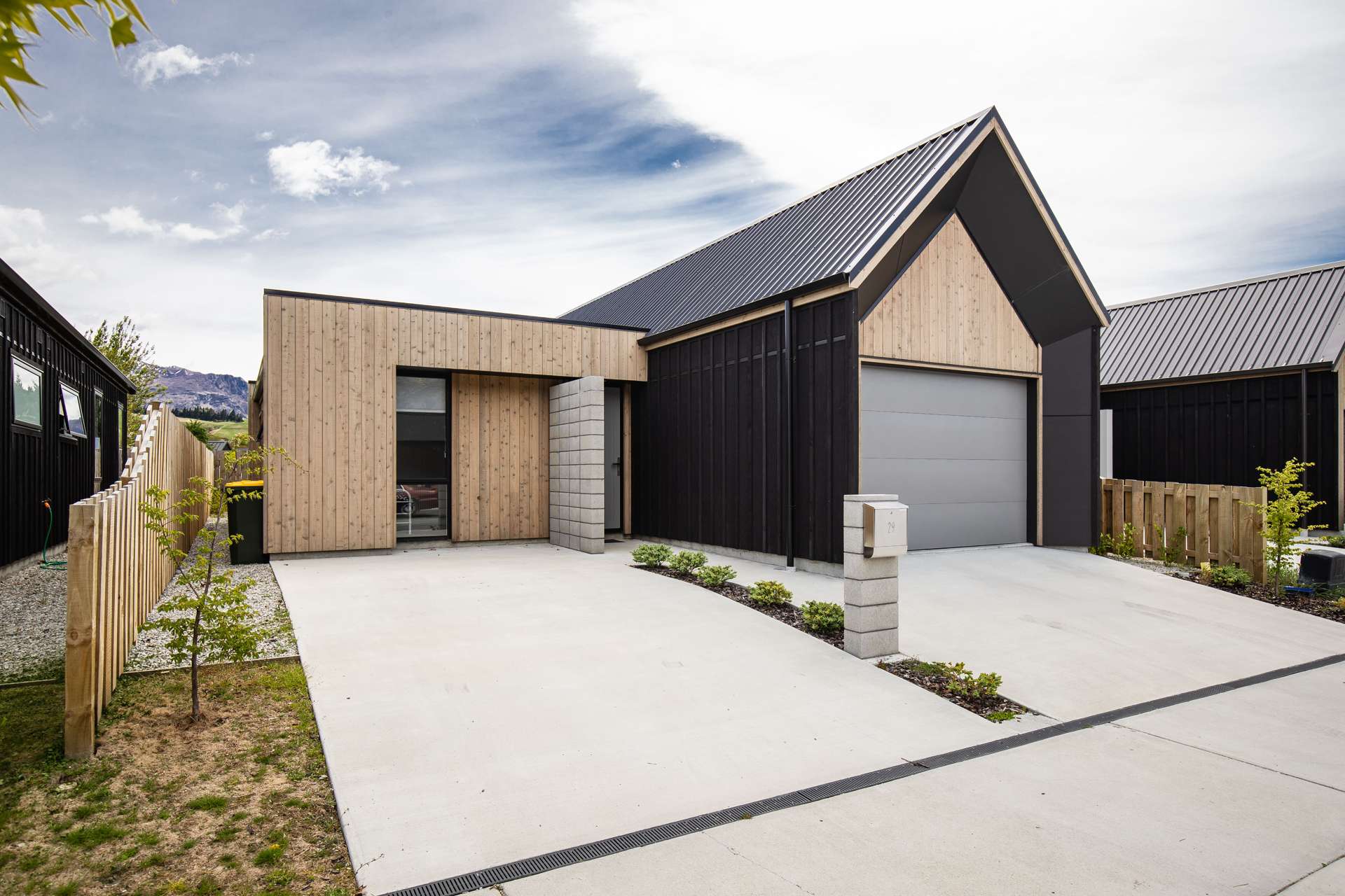 29 Dewar Street Dalefield/Wakatipu Basin_0