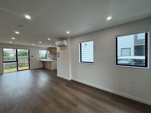 3/20 Luke Street 10057_4