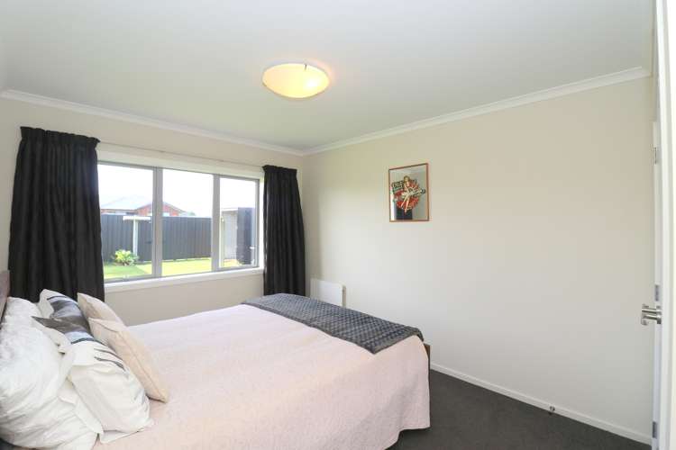 21 Sunrise Drive Seaward Bush_20