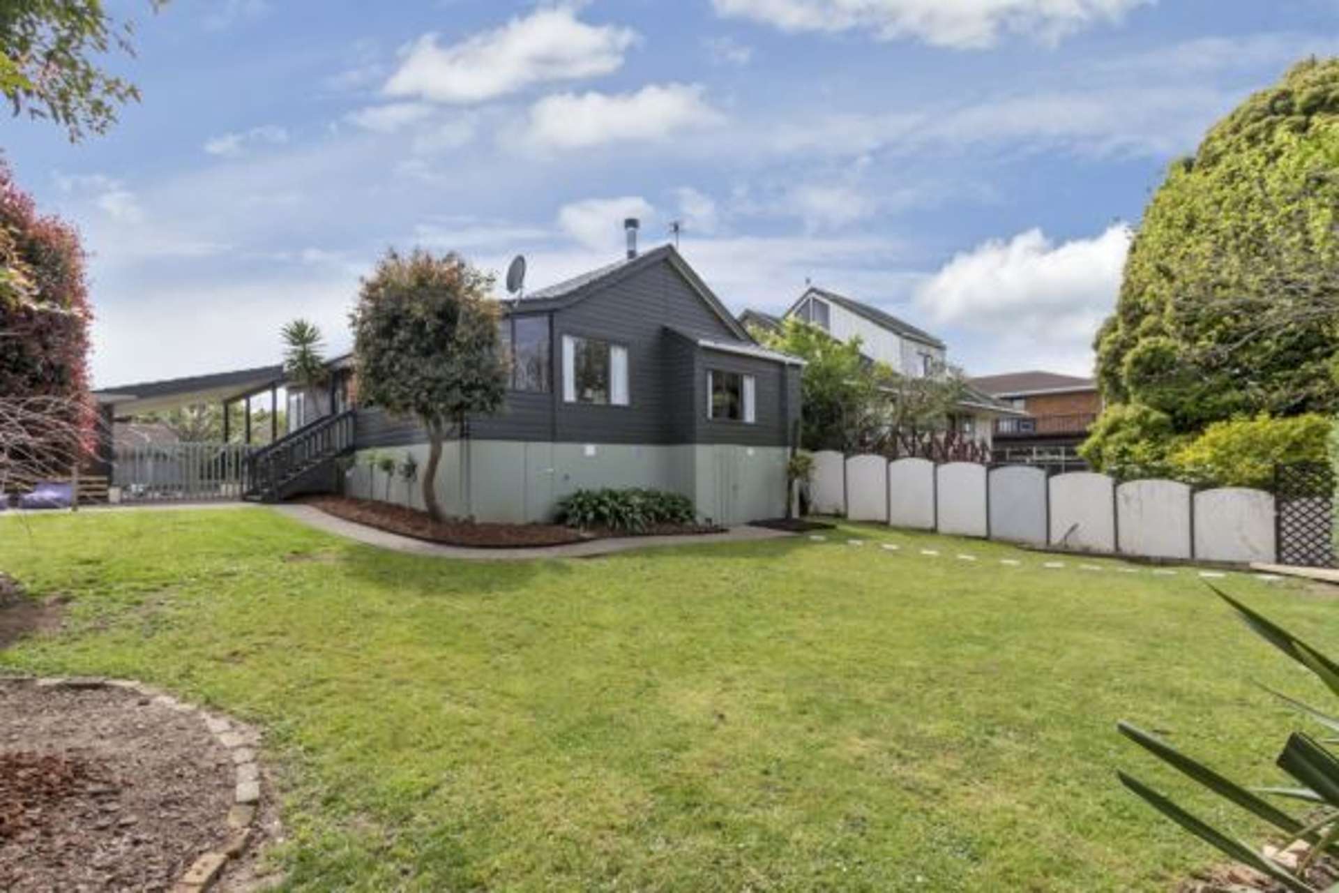 13 Deodar Place Totara Heights_0