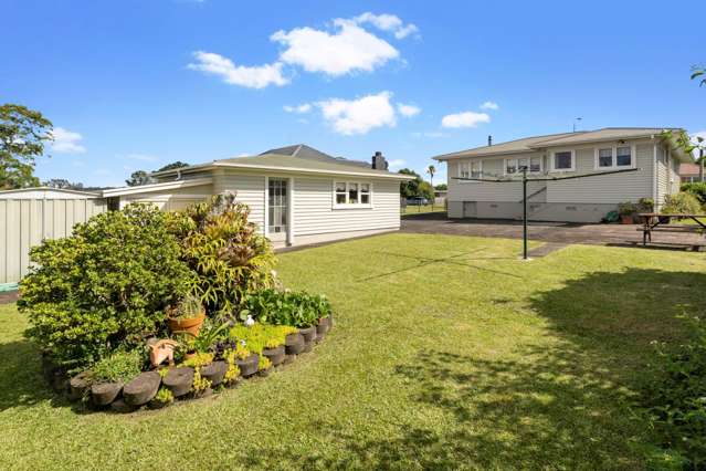 36 Gloria Avenue Te Atatu Peninsula_1