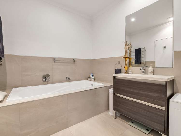 18 Owen Chapman Drive Red Beach_9