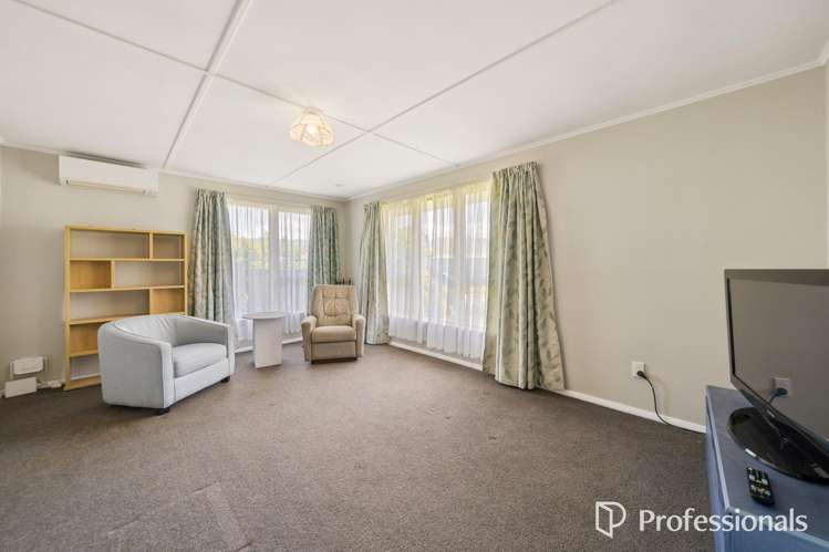 6 Hewer Crescent Naenae_1