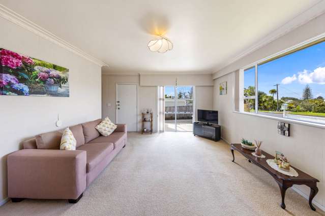 40 Fairmount Road Titirangi_2