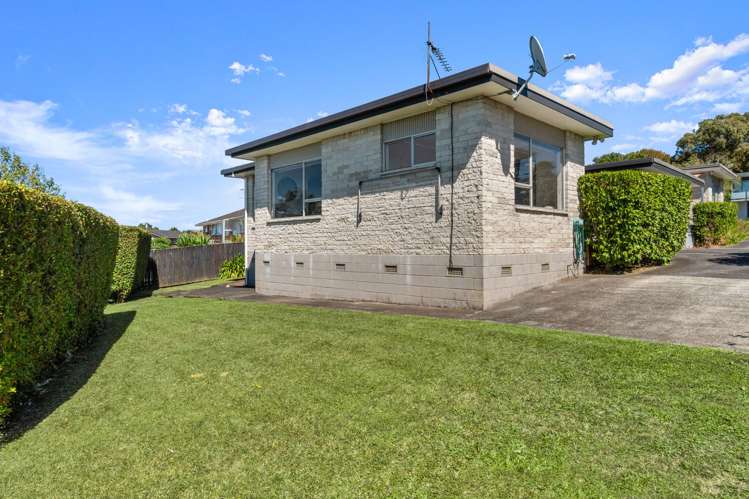 2/4 Cotton Street Saint Johns_15