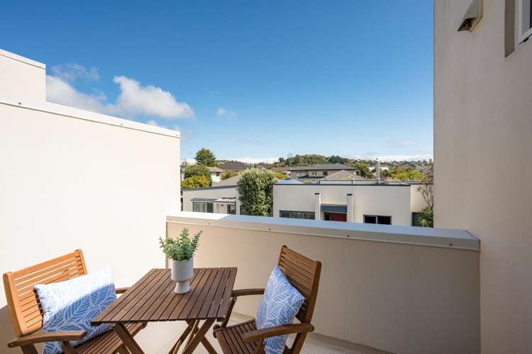 5 Monro Way The Wood_2