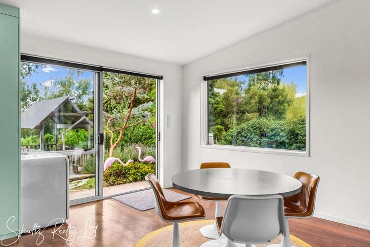 37 Willow Lane Maungaturoto_14