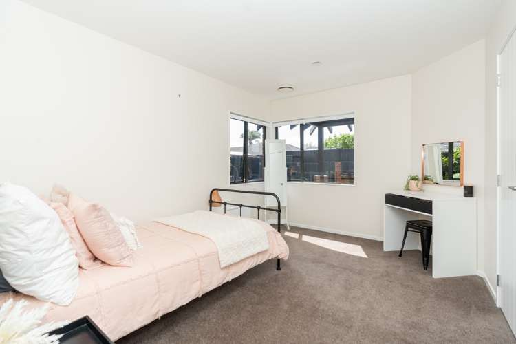 20 Merlin Close Huntington_24