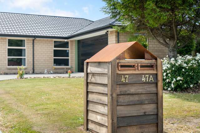 Dual Dwellings. One Title. Exceptional Opportunity