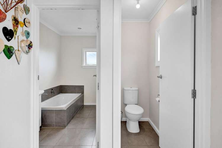 16 Karaka Street Hawera_19