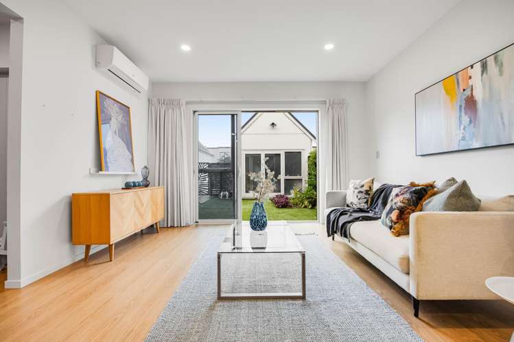 7/46A Nils Andersen Road_4