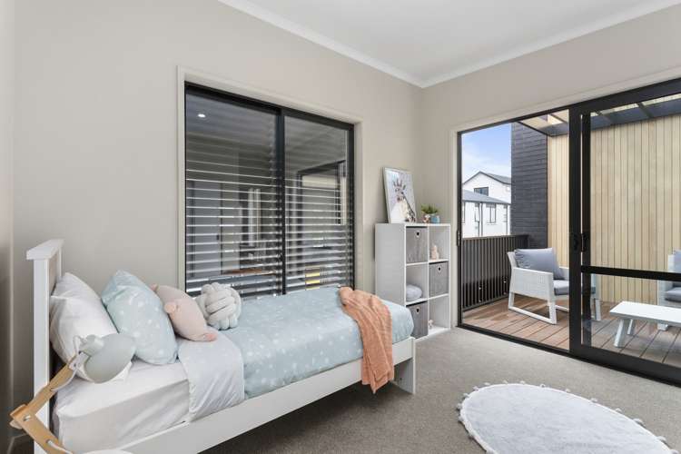 6 Kerewhenua Crescent Hobsonville_9