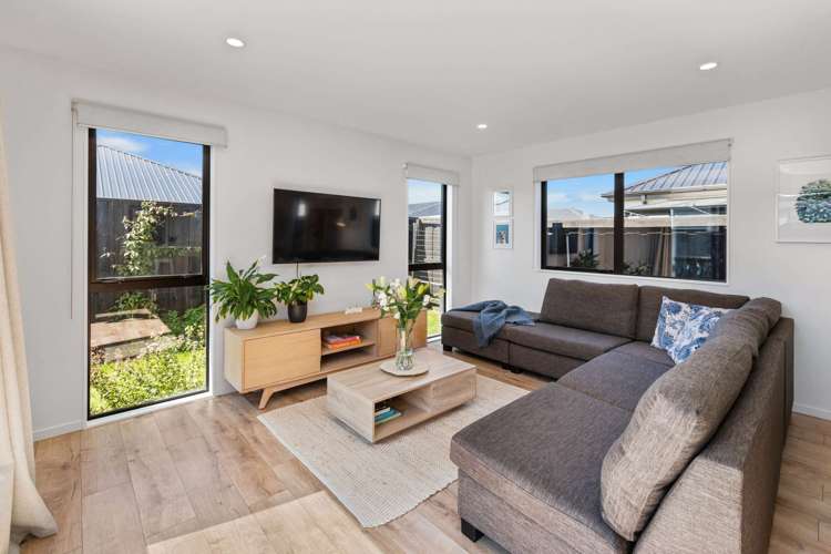 7 Cowley Lane Rolleston_7