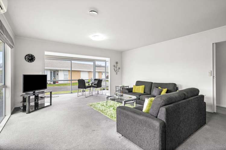 7/14 Campbell Close_5