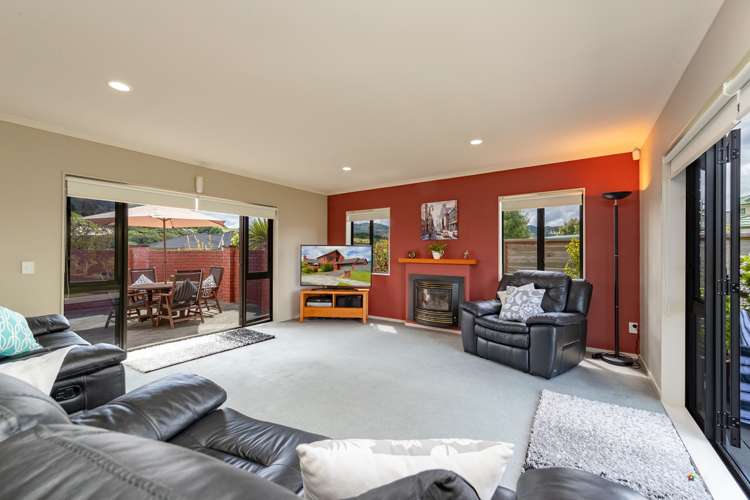 17 Garrett Place Riverstone Terraces_2