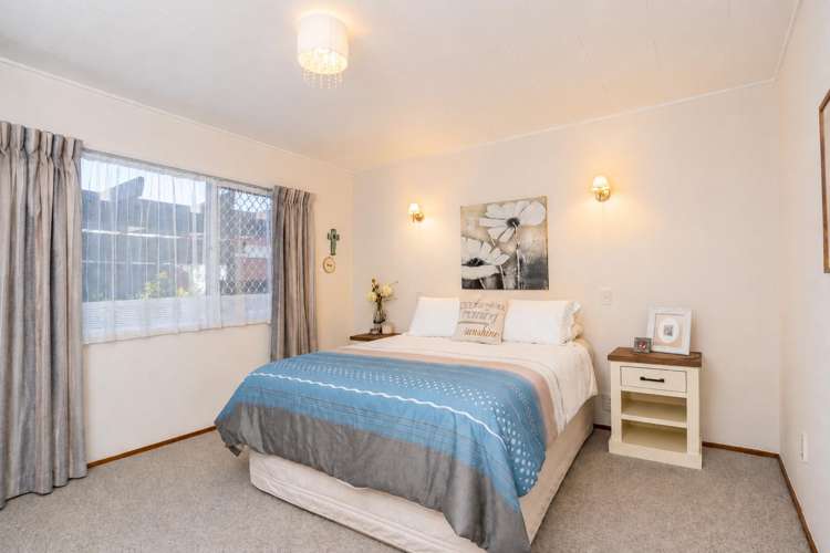 2/217 Taradale Road Pirimai_9