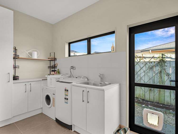 23 Lithgow Drive Otamatea_24