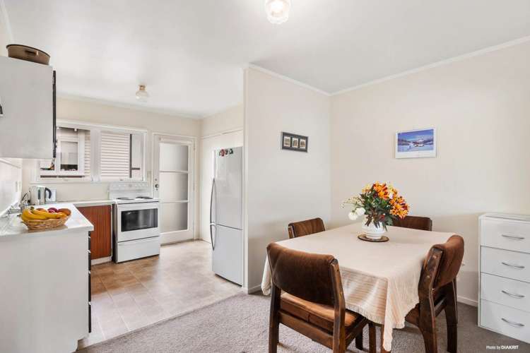 1/49 Turama Road Royal Oak_5