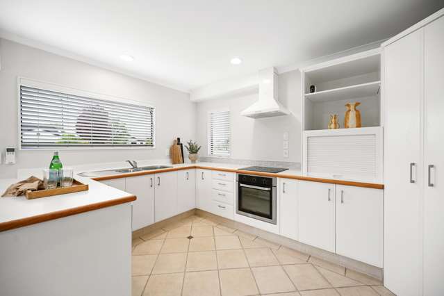 35 Keswick Crescent Huntington_2