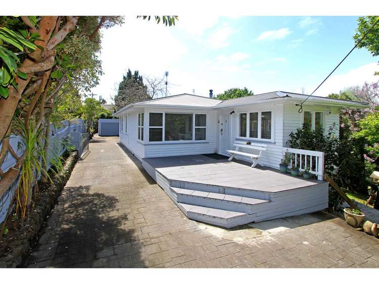 18 Evan Street Belmont_0