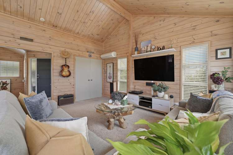 6 Te Koari Drive Brookfield_5