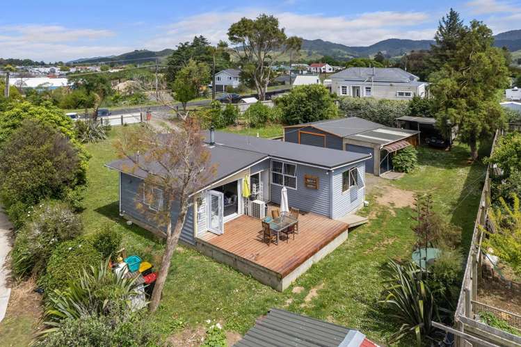 17 Silverton Road Waihi_10