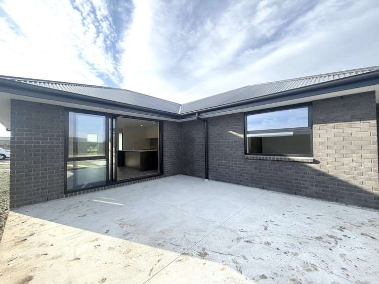 31 Greenslade Drive Lincoln_15