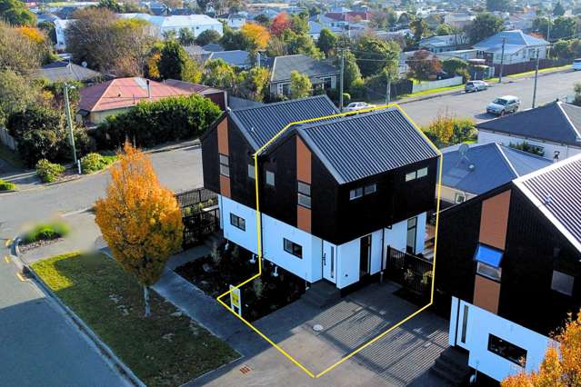 1/37 Wildberry Street Woolston_1