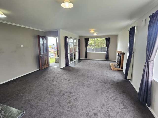 21 Arnott Heights Greymouth_2