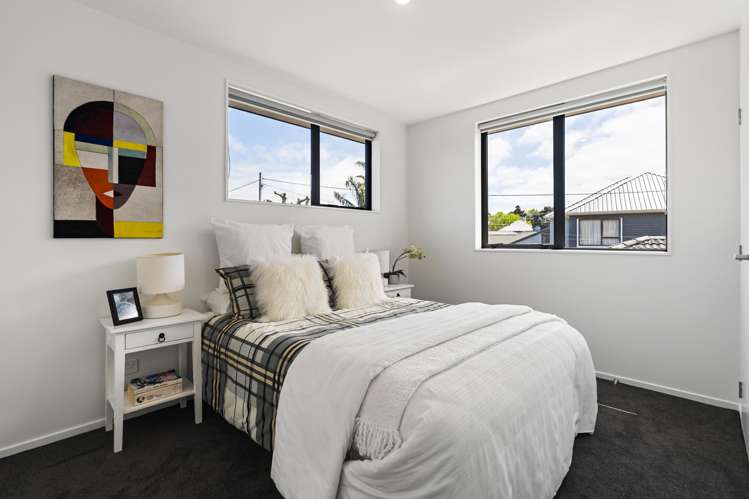 2/3a Curzon Street Onehunga_17