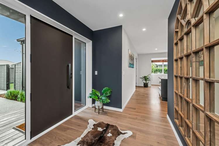 9 Falcon Road Rolleston_3