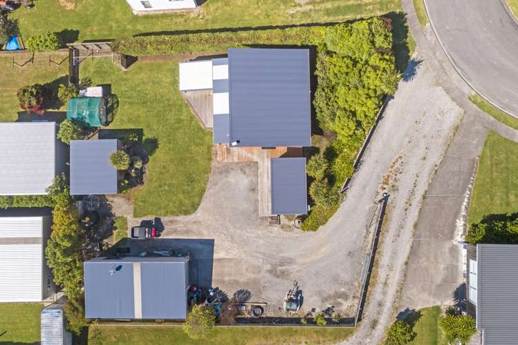 10 Puka Place Mahia_24